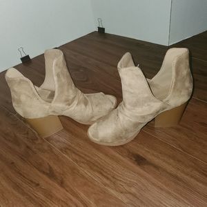 Ankle booties